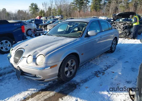 2000 Jaguar S-Type 3.0L V6 from USA, damaged, VIN SAJDA01CXYFL32271
